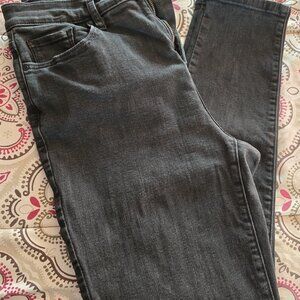 Black Skinny Ankle Jean